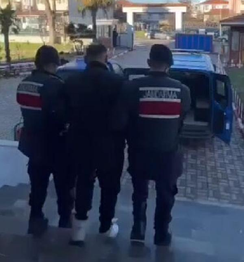 Askeri personel olduklarını söyleyerek 500 bin TL dolandıran şüpheliler yakalandı