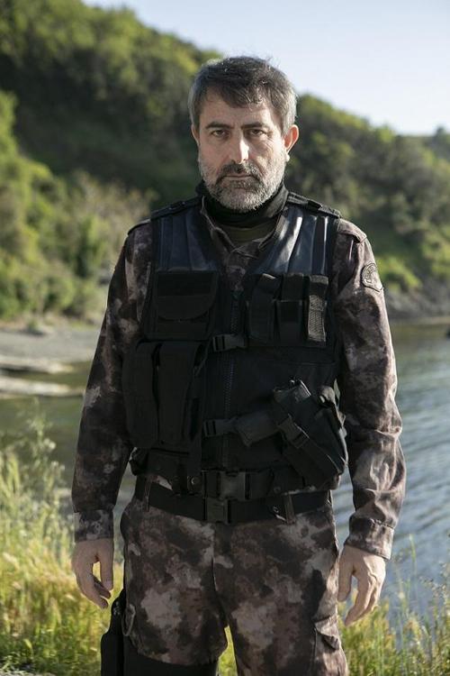 Arka Sokaklar dizisine 11 yıl sonra döndü