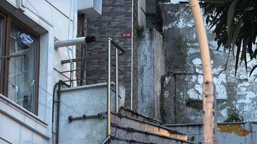 Beyoğlu’nda bacağından bıçaklanan Ümit öldü, yengesi tutuklandı