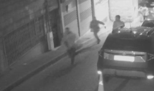 Fatih’te Dur ihtarına uymadı takiple yakalandı; 6 kilo 680 gram uyuşturucu ele geçirildi