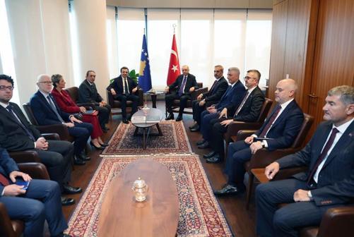 Cumhurbaşkanı Erdoğan, Kosova Başbakanı Kurti ile görüştü