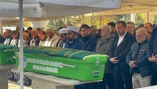 Babasını bıçaklayarak öldüren sanığa ağırlaştırılmış müebbet istemi