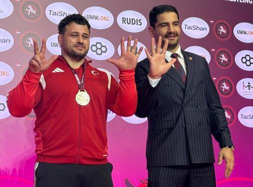 Avrupa’nın en büyüğü Rıza Kayaalp