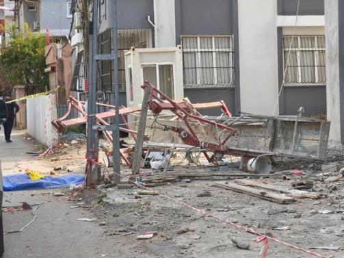 Asansörlü iskele metrelerce yükseklikten düştü: 1 ölü, 1 ağır yaralı