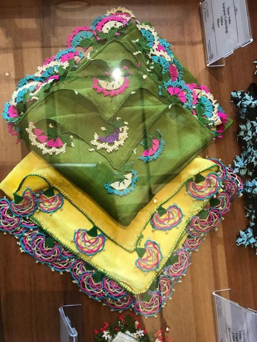 Anadolunun oyalı yazmaları Şadiye doktorun 40 yıllık birikimiyle sergileniyor