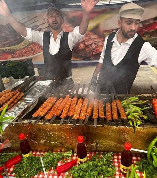 İzmir’de Adana Şalgam-Kebap Festivali başladı