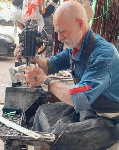 Özel halk otobüsü ile TIR çarpıştı: 1 ölü, 9 yaralı