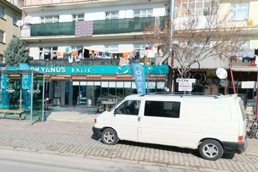 Konya’da 4 katlı bina çöktü: Enkazda mahsur kalanlar için ekipler çalışma başlattı