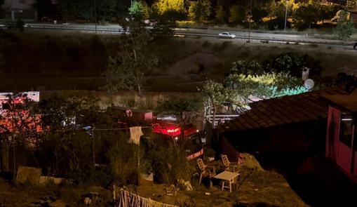 Sultanbeylide gecekondu yangını
