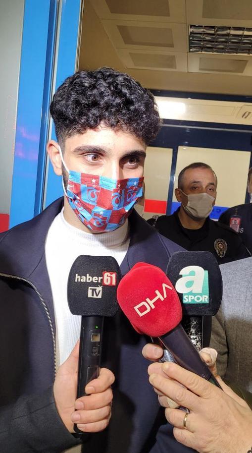 Trabzonsporun yeni transferi Emrehan Gedikli, imzaya geldi