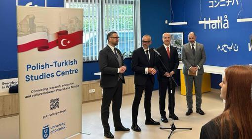 Yükseköğretim Kurulu Başkanı Özvar, Polonya’da