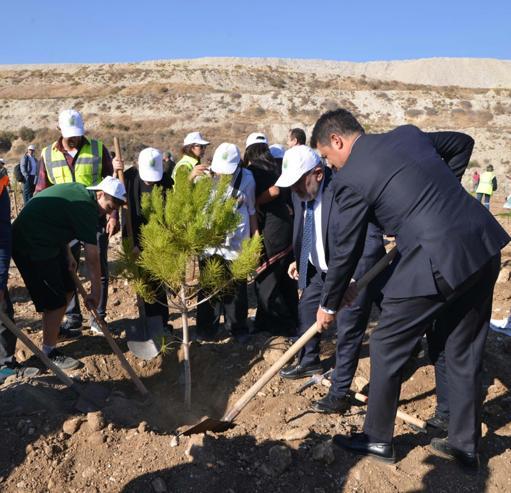 Hüsamlar Yeniden-Eski Maden Sahası Rehabilitasyonu projesiyle 511 hektar doğaya kazandırılıyor