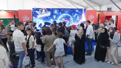 TEKNOFEST Güneydoğu’da Milli Eğitim Bakanlığı standına yoğun ilgi