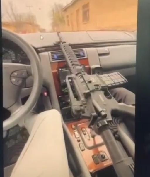 Ankarada silahlı paylaşım yapan kişilere yönelik operasyon; 9 gözaltı