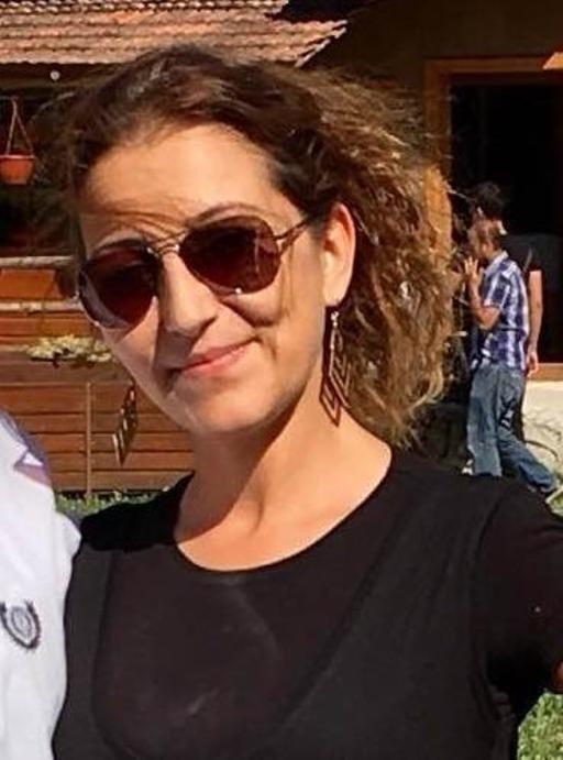 Atık yağ tankına düşüp ölen anne ile oğlu toprağa verildi