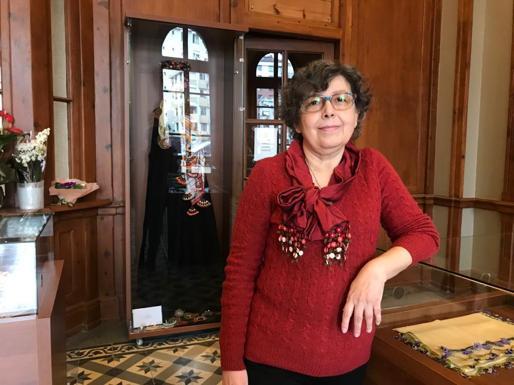 Anadolunun oyalı yazmaları Şadiye doktorun 40 yıllık birikimiyle sergileniyor