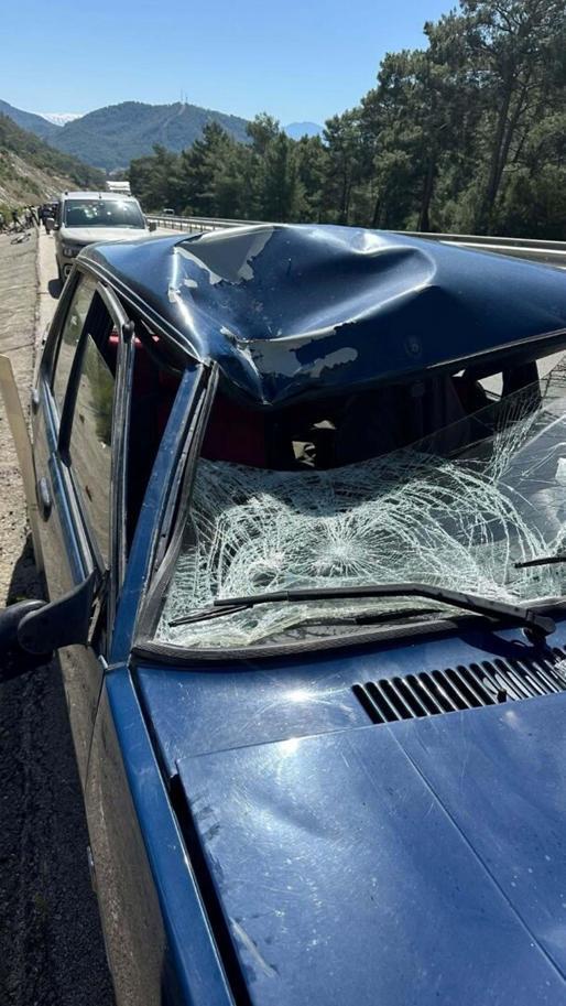 Otomobilin bisikletli gruba çarptığı kazada ölü sayısı 2ye yükseldi