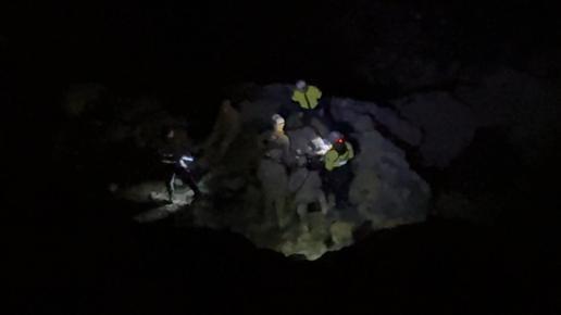 Sarıyer’de ormanda kaybolan kadın kayalıklara düştü; 7 saatlik çalışmayla denizden kurtarıldı