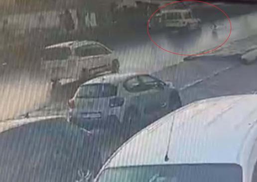 Otomobilin yayaya çarptığı kaza kamerada