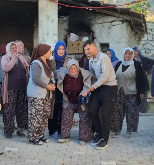 Devrilen traktörün sürücüsü Elvan, kazadan 1 gün sonra öldü