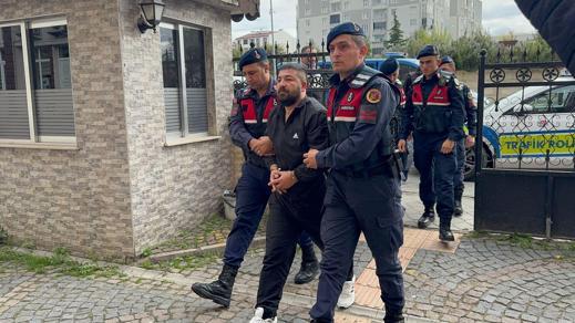 Eski kayınbiraderini öldüren şüpheli, teslim oldu