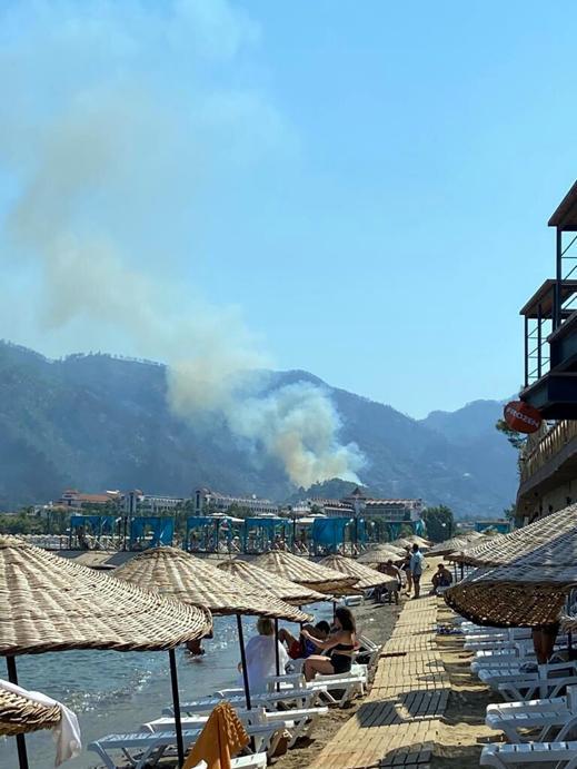Marmariste yerleşim yeri yakınında orman yangını