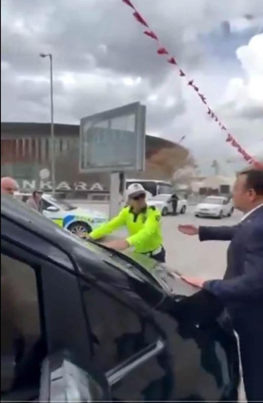 Polisin üzerine aracı süren CHPli Bekerin şoförüne soruşturma