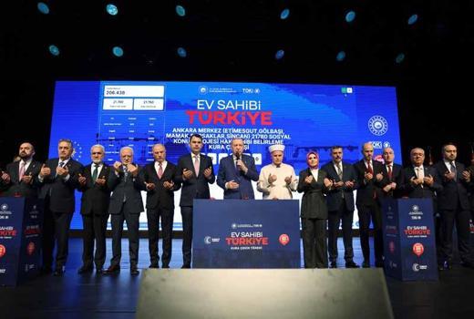 Bakan Kurum: Yüzyılın Konut Projesi’nde bu kez ev sahibi İstanbul