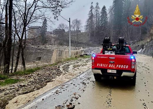 İtalyada sel: 3 ölü