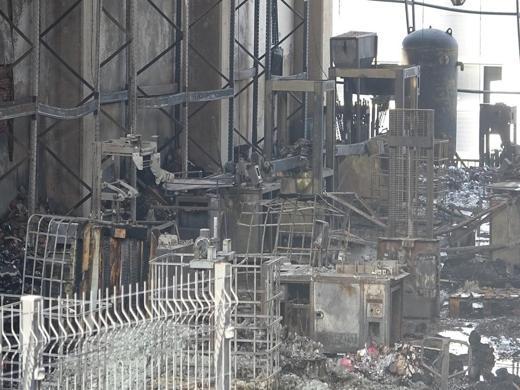 7 işçinin öldüğü kozmetik fabrikasındaki yangına ilişkin davanın ilk duruşması başladı