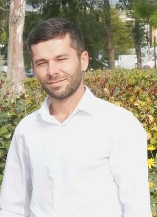 Muğlada kavşakta otomobiller çarpıştı; 1 ölü, 2 yaralı