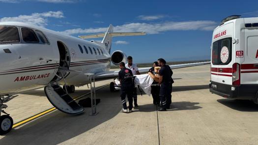 Rizeden Ankaraya ambulans uçakla hasta sevki