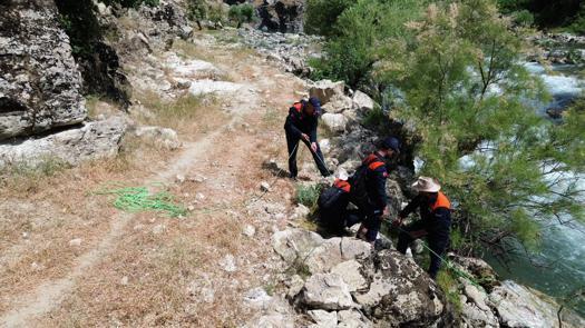 Çayda kaybolan Vedatı arama çalışmaları 6ncı gününde
