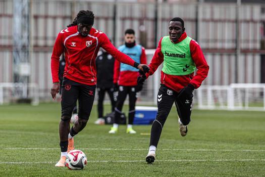 Samsunspor, Kocaelispor maçı hazırlıklarına başladı