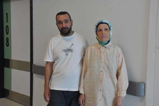 İzmirde bir ilk; koltuk altından girilerek yapılan ameliyatla kanserden kurtuldu