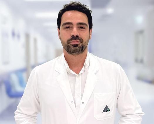 ‘Kapalı reflü ameliyatı ile şikayetlerin yüzde 90’ı ortadan kalkabiliyor’