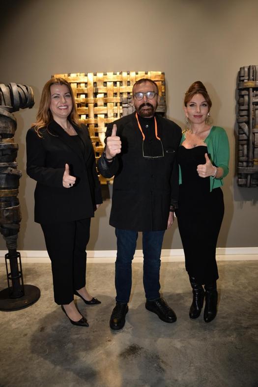 Bubi’nin ‘Rölyef Kafesler ve Heykeller’ sergisi ziyaretçileriyle buluşuyor