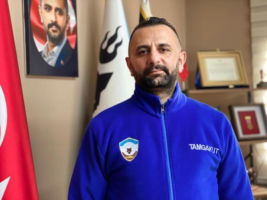 Depremde ekibiyle yüzlerce kişiyi enkazdan sağ çıkaran dernek başkanından duygusal paylaşım