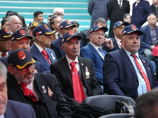 Bakan Ersoy: İstiklal Marşımız yön göstermektedir