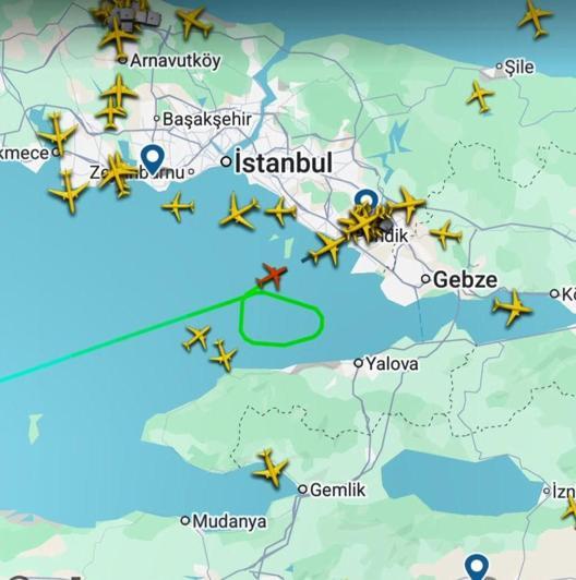 Sabiha Gökçen Havalimanında uçaklara deprem uyarısı