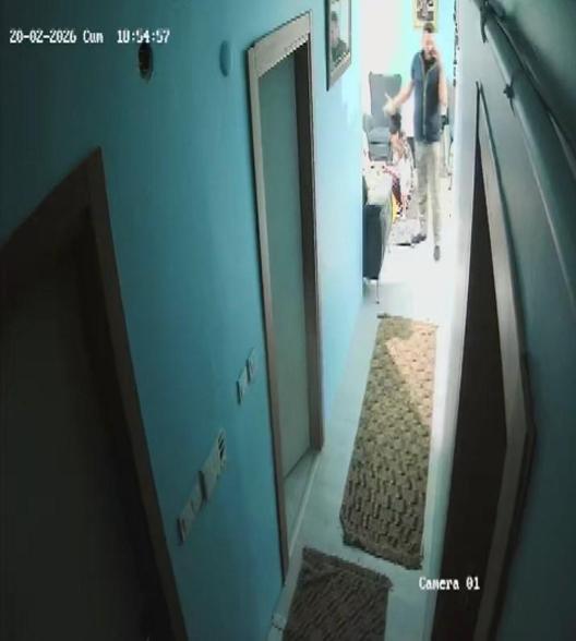 İkra bebek ile babasının darbedildiği olaya ilişkin yeni görüntüler ortaya çıktı