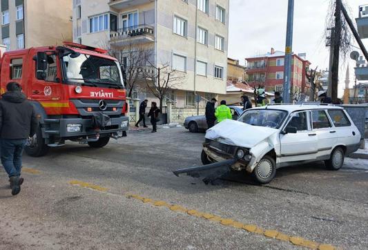 Eşiyle kazada yaralanan Fatma kurtarılamadı