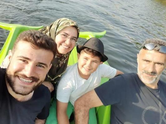 Aile içi tartışmasında katliam yaptı: Anne, baba ve kardeşini öldürüp, intihar etti