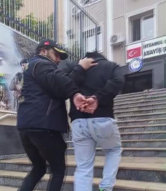 Dijital ortamda suç ağına 16 ilde eş zamanlı operasyon: 35 gözaltı