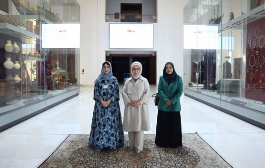 Emine Erdoğan, Ummandaki Ulusal Müzeyi ziyaret etti