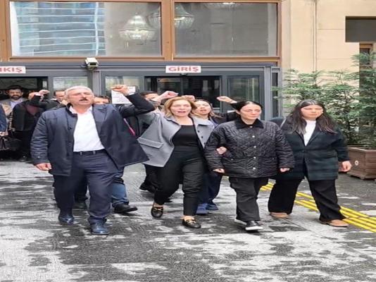 Bursa’daki ‘usulsüzlük’ ve ‘rüşvet’ soruşturmasında serbest kalan 5 şüpheliye yakalama kararı