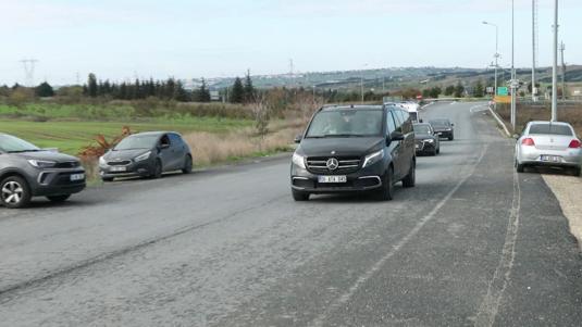 Özgür Özel, Ekrem İmamoğlunu ziyaret ediyor