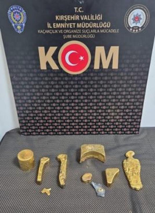 Takside 21,5 kilo kaçak altın ele geçirildi