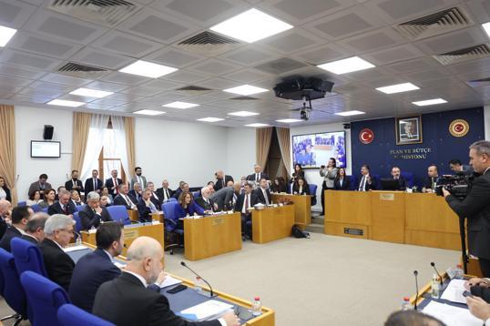 En düşük emekli aylığı teklifi, TBMM Plan ve Bütçe Komisyonunda