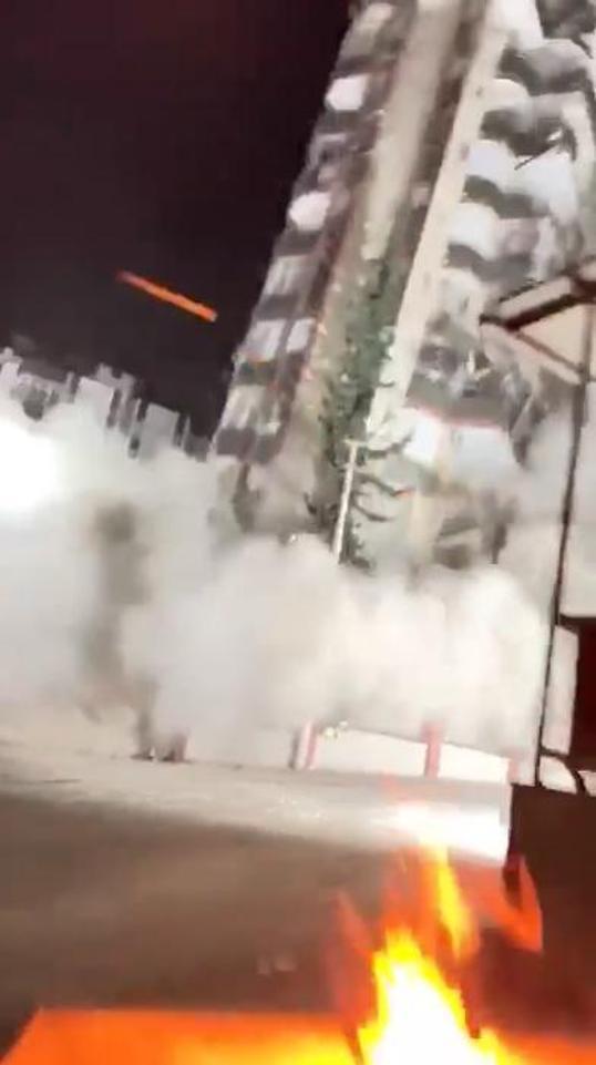 Müteahhidin istinat duvarına karşı çıkıldığı için yıkıldı dediği binanın yöneticisi: Duvar zaten vardı